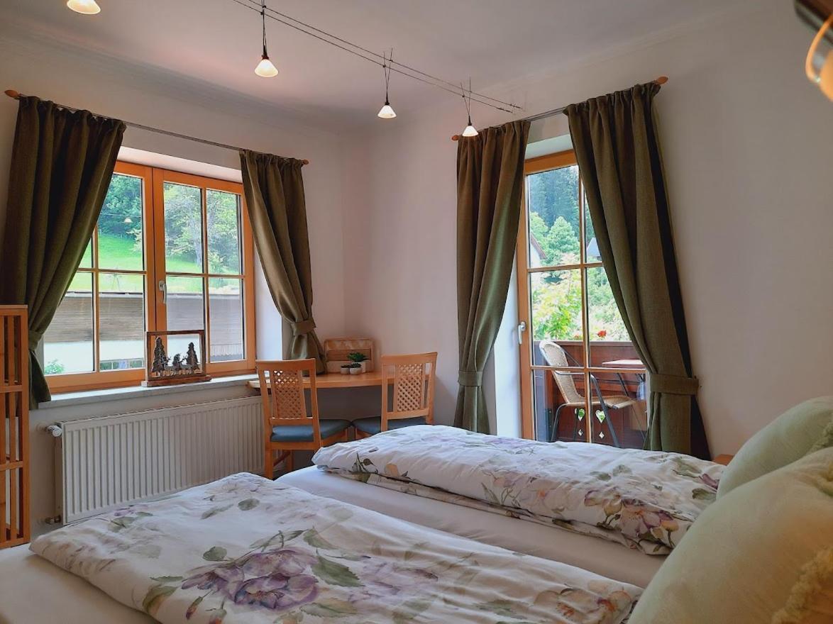 Hotel Berghof Reiter Weissbriach Esterno foto